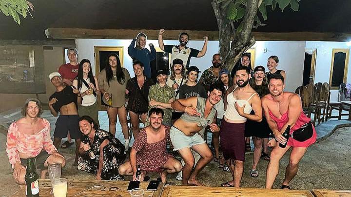 Jati Village, Party Hostel And Bungalows غيلي تراوانغان المظهر الخارجي الصورة