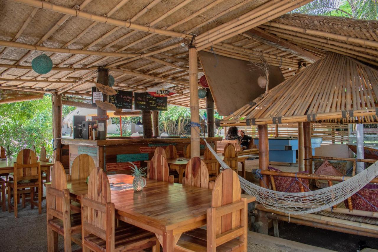 Jati Village, Party Hostel And Bungalows غيلي تراوانغان المظهر الخارجي الصورة